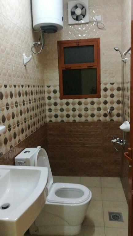 Stone Guest House Al 'Aqar Екстериор снимка